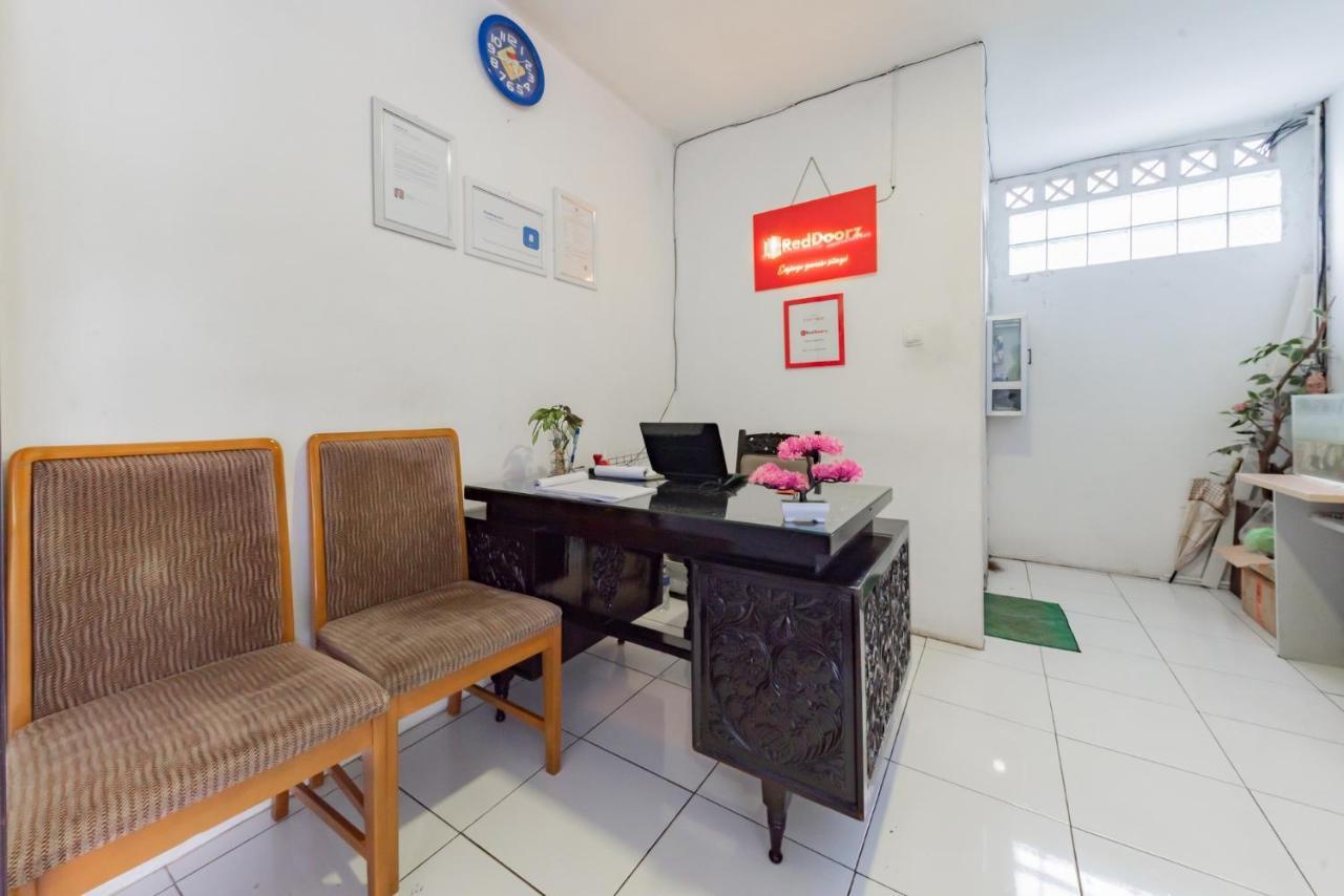 Reddoorz Syariah Near Rs Hermina Sukabumi Zewnętrze zdjęcie